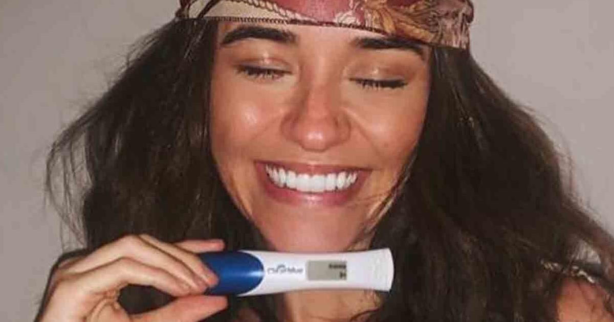 Talita Younan anuncia sua primeira gravidez.